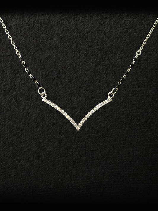 V MANGALSUTRA
